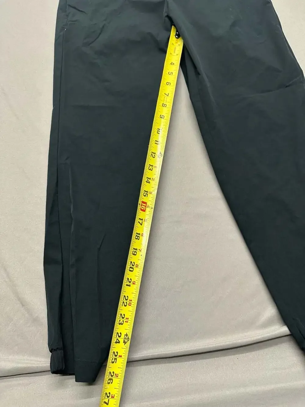 Banana Republic Black Performance Athletic Tech Hybrid Jogger Pants Size 32